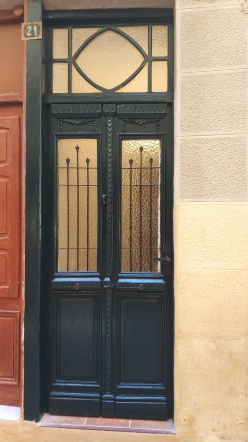 Edificio Privado Con Terraza Apartment Haro Exterior foto