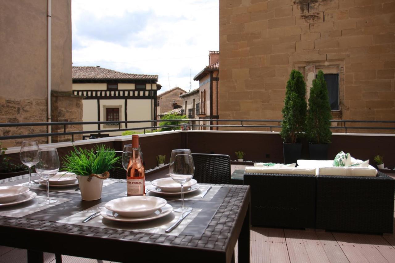 Edificio Privado Con Terraza Apartment Haro Exterior foto